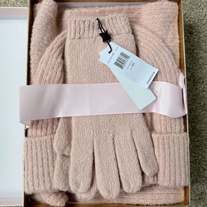 New with tags! BCBGeneration Scarf, Hat, and Gloves Boxed Gift Set, Blush Pink